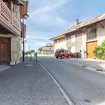 לינה וארוחת בוקר Notre Petit Paradis 3*