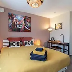 Notre Petit Paradis