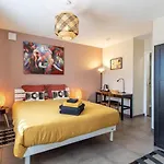Notre Petit Paradis 3* אנסי