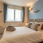 Notre Petit Paradis 3* אנסי