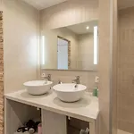 לינה וארוחת בוקר Notre Petit Paradis