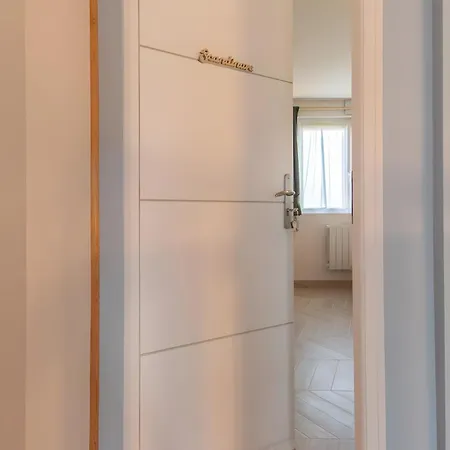 Bed & Breakfast Notre Petit Paradis