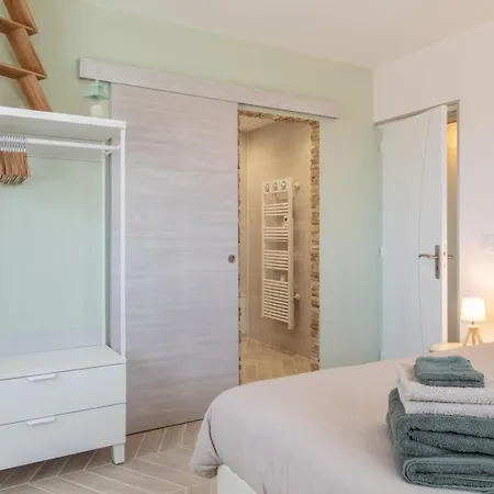 Notre Petit Paradis Bed and breakfast Annecy