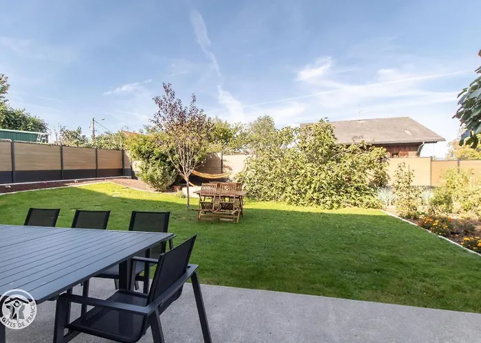 ベッド・アンド・ブレックファスト Notre Petit Paradis 3*