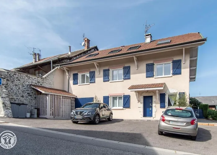 ベッド・アンド・ブレックファスト Notre Petit Paradis 3*