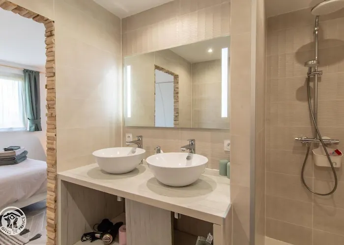 ベッド・アンド・ブレックファスト Notre Petit Paradis